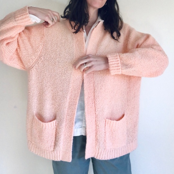 Vintage peach oversized cardigan - Picture 3 of 13